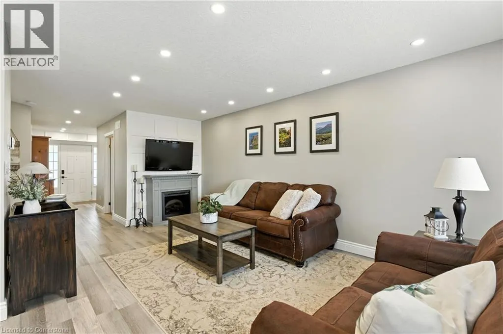 297 VINCENT Drive