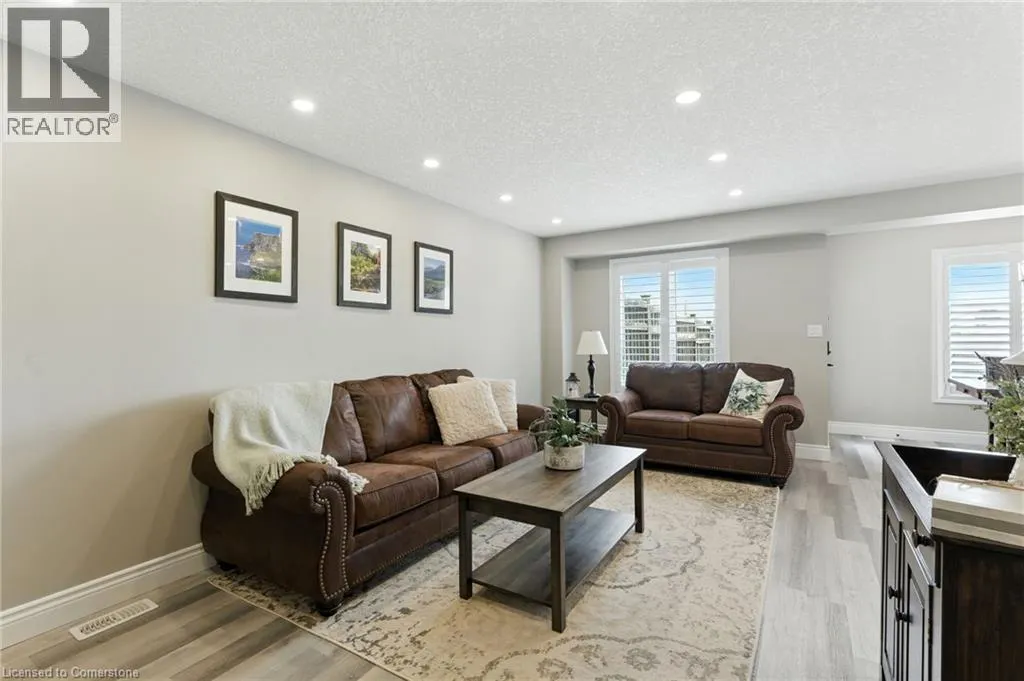 297 VINCENT Drive