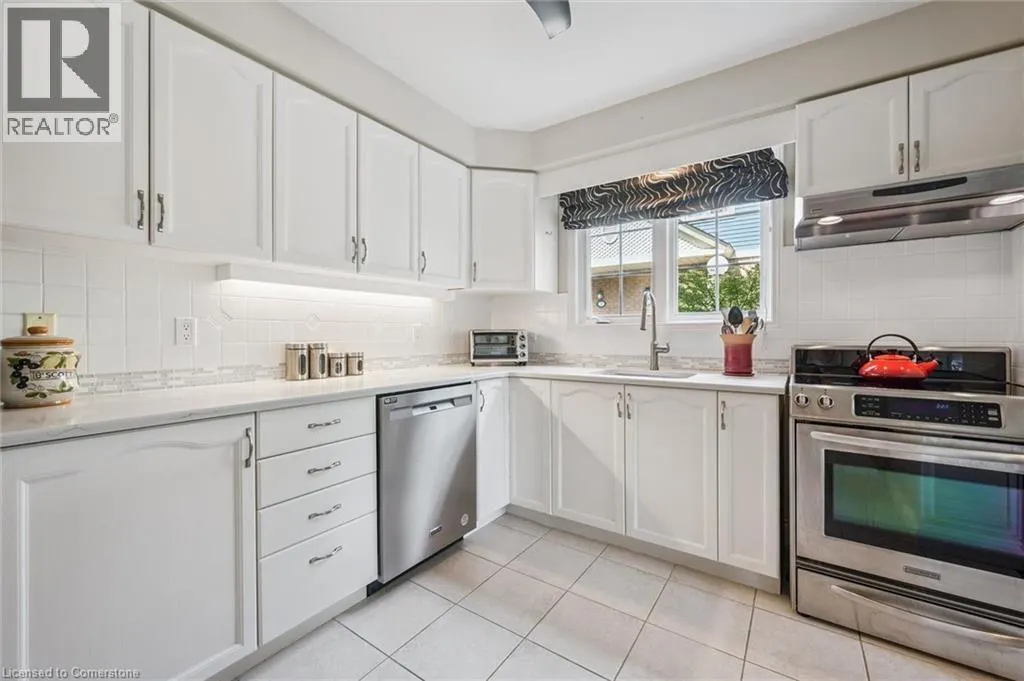 941 GORDON Street Unit# 14, #14