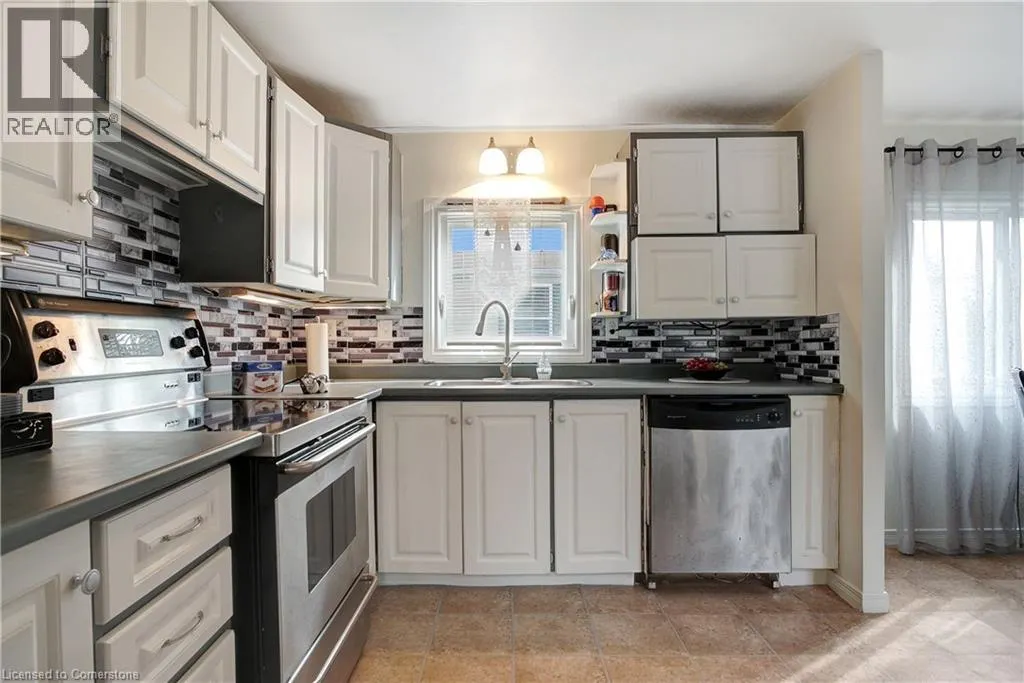 1294 8TH CONCESSION Road W Unit# 81, #81
