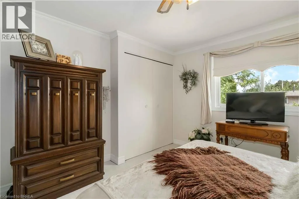 15 BURDOCK Boulevard