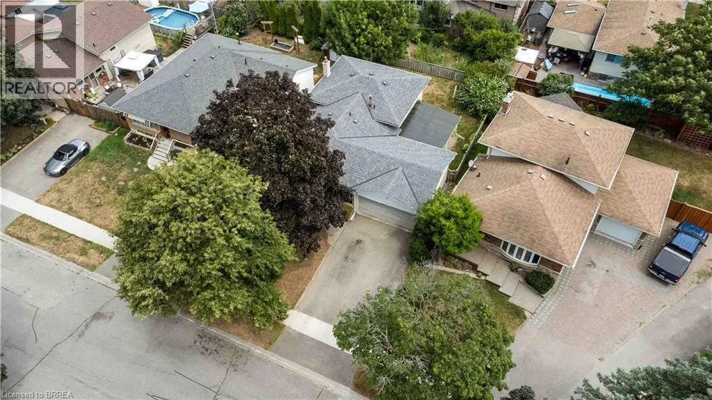 15 BURDOCK Boulevard