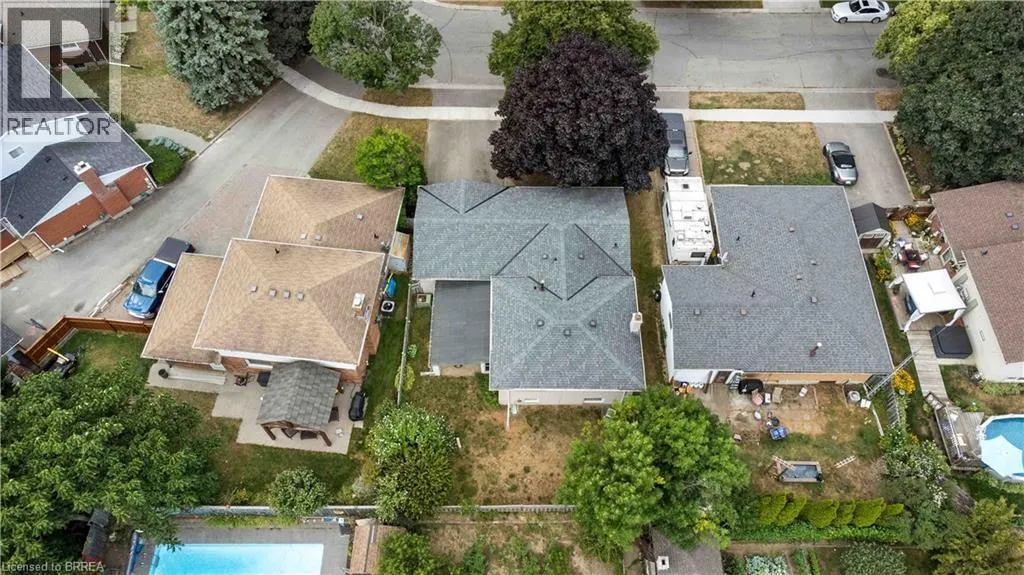 15 BURDOCK Boulevard