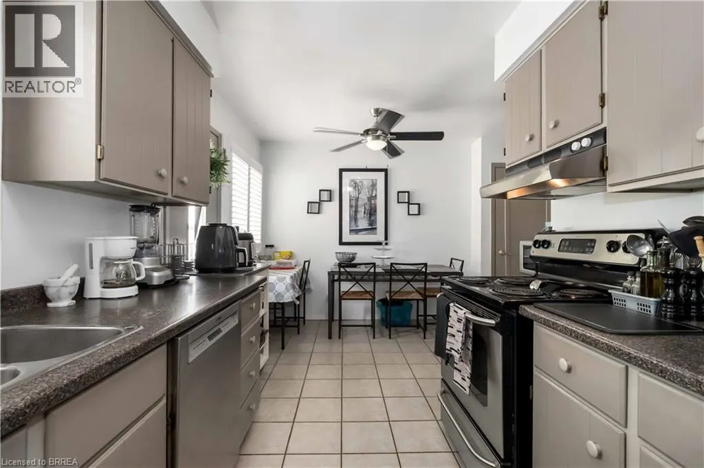 15 BURDOCK Boulevard