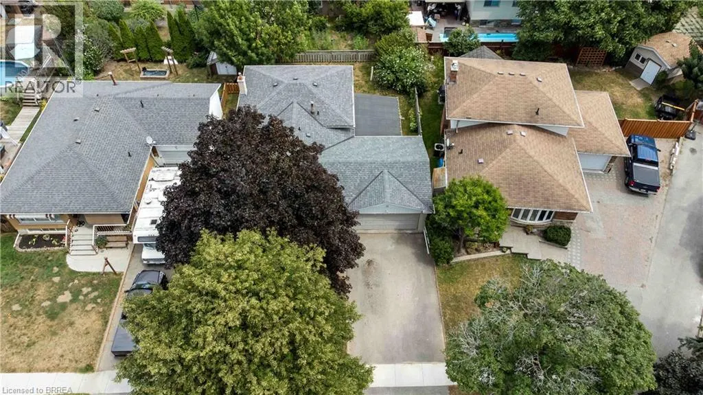15 BURDOCK Boulevard