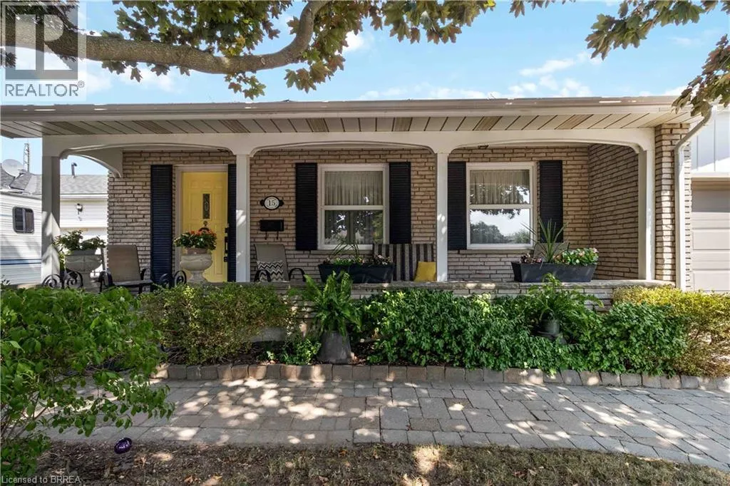 15 BURDOCK Boulevard