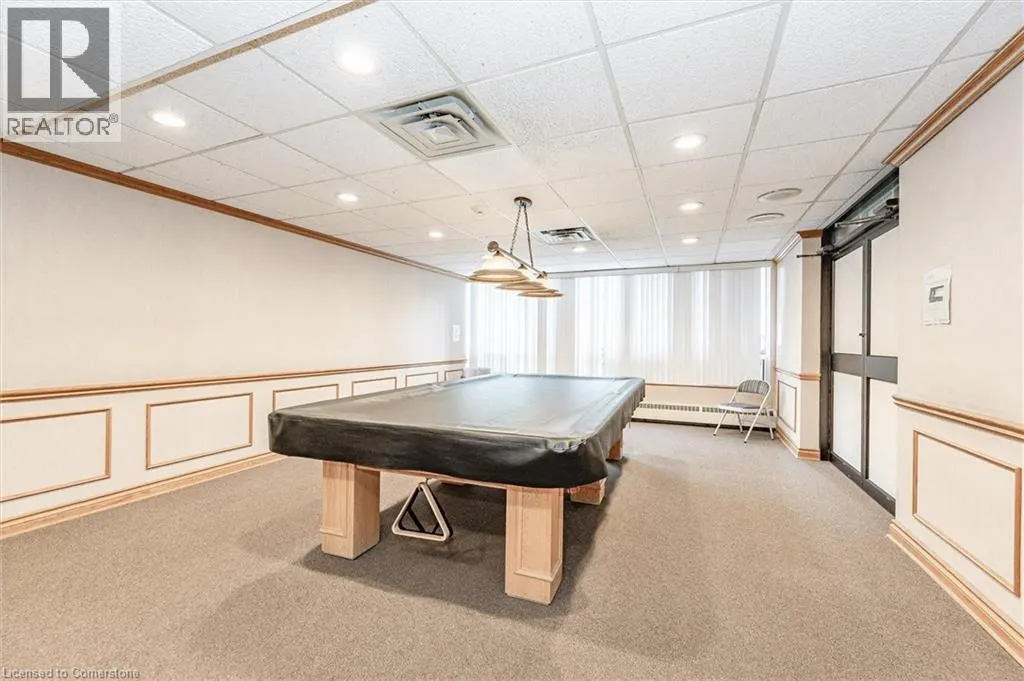 6 WILLOW Street Unit# 704, #704