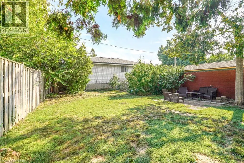 327 SHERIDAN Street