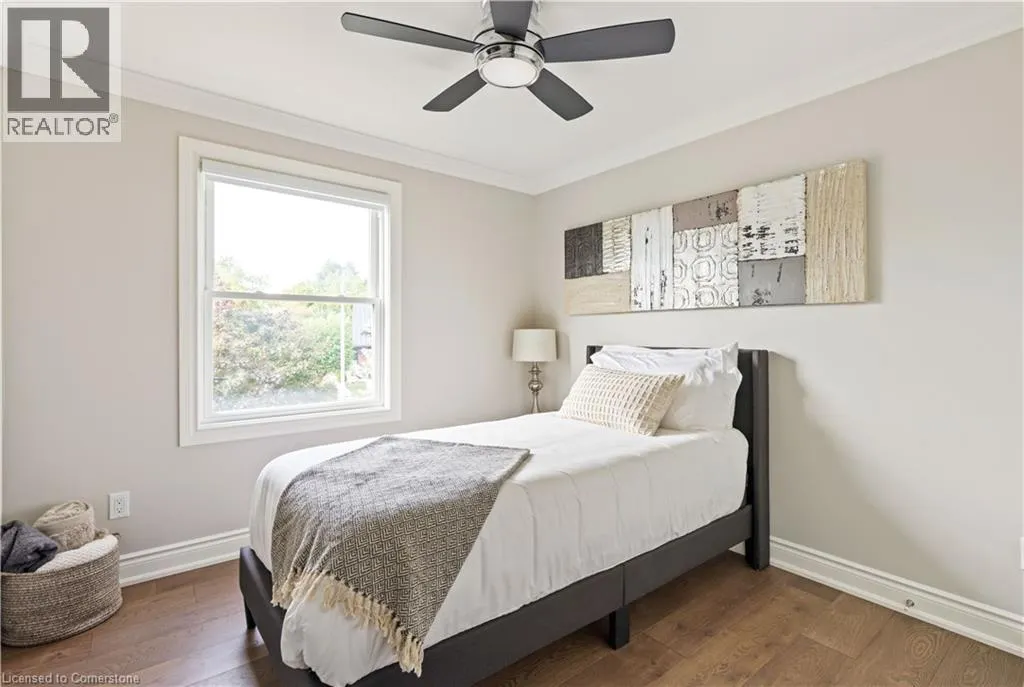 2119 AGINCOURT Crescent