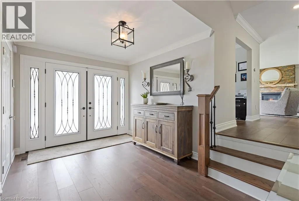 2119 AGINCOURT Crescent