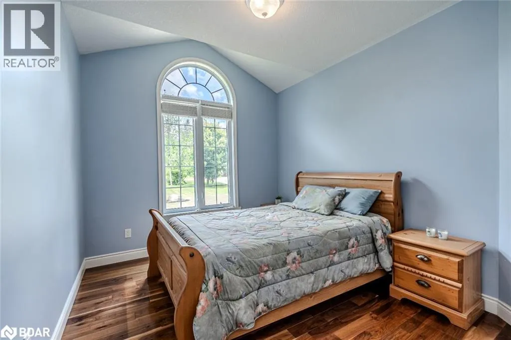 33 SPRINGHOME Road
