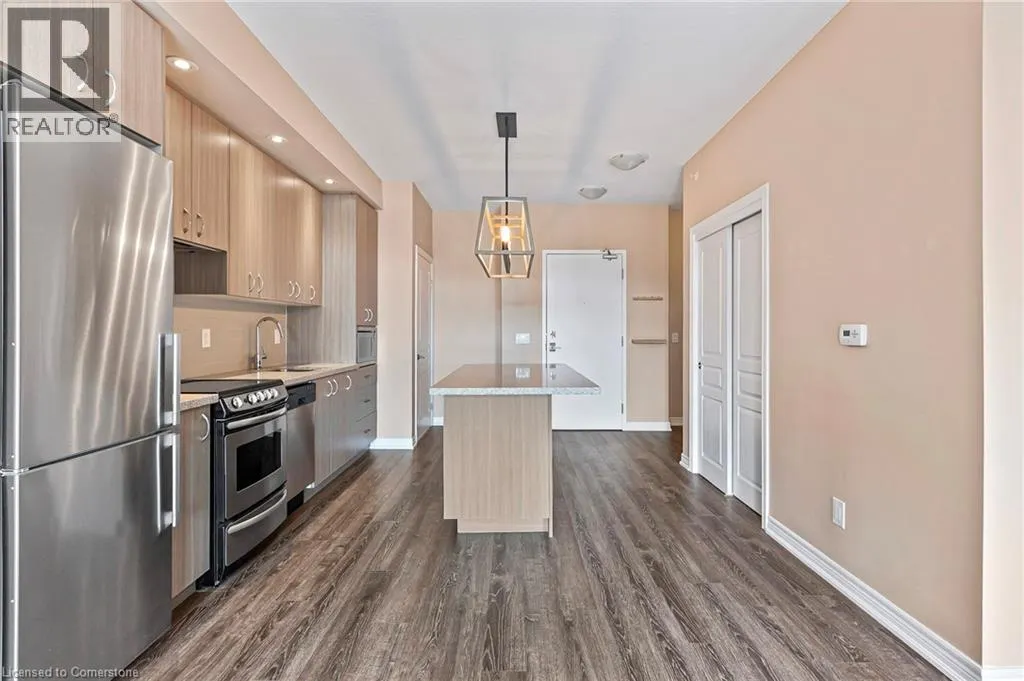 457 PLAINS Road E Unit# 322, #322