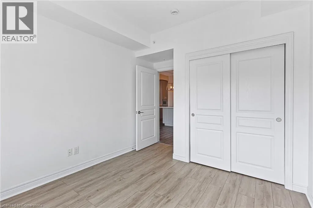 457 PLAINS Road E Unit# 322, #322