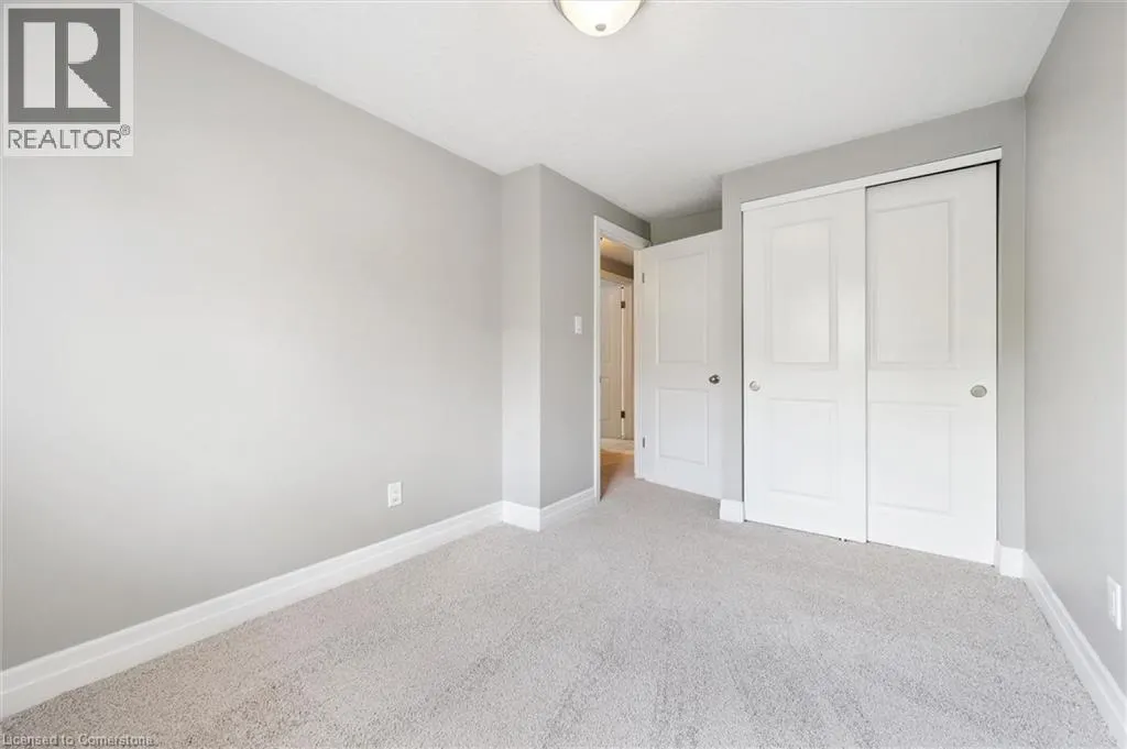 411 BANKSIDE Crescent