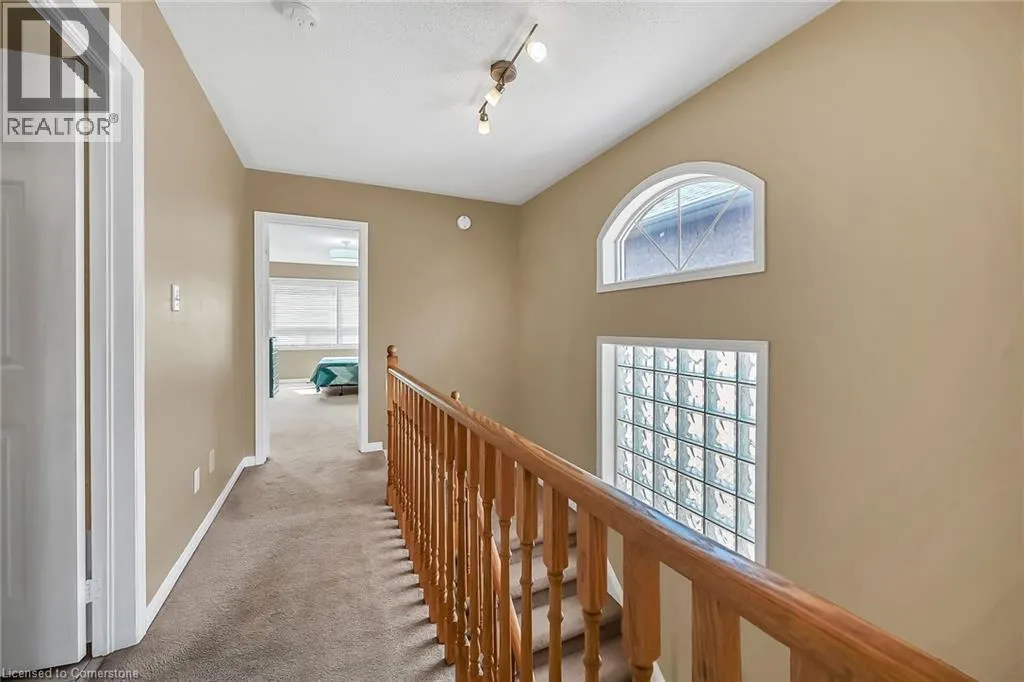 5648 EVELYN Lane
