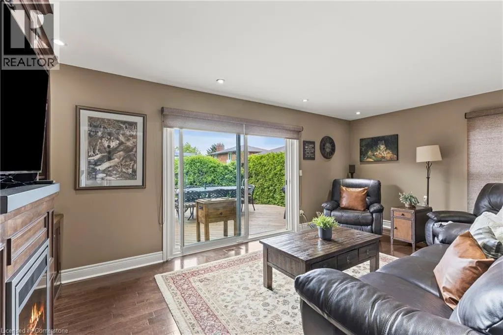 61 SEATON PLACE Drive