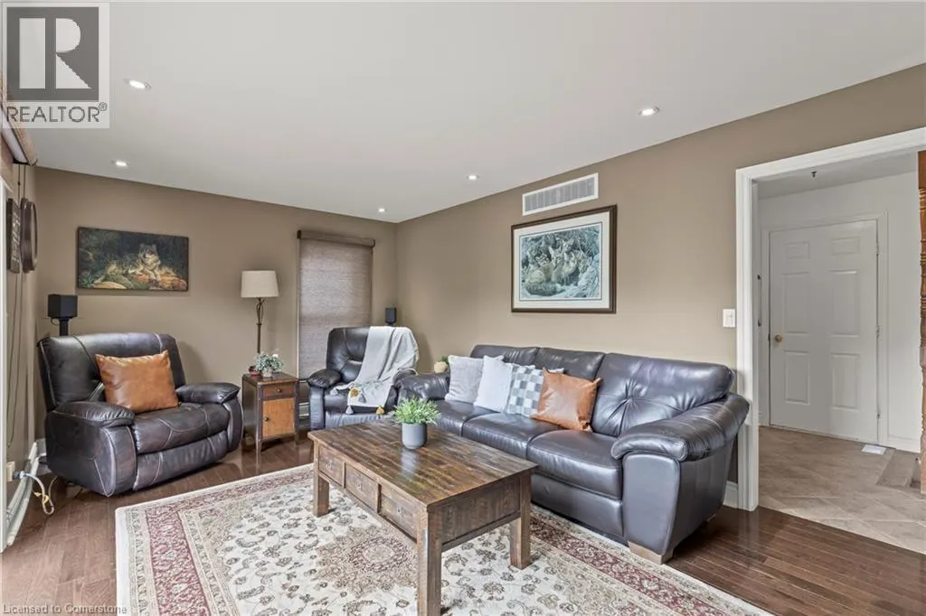 61 SEATON PLACE Drive