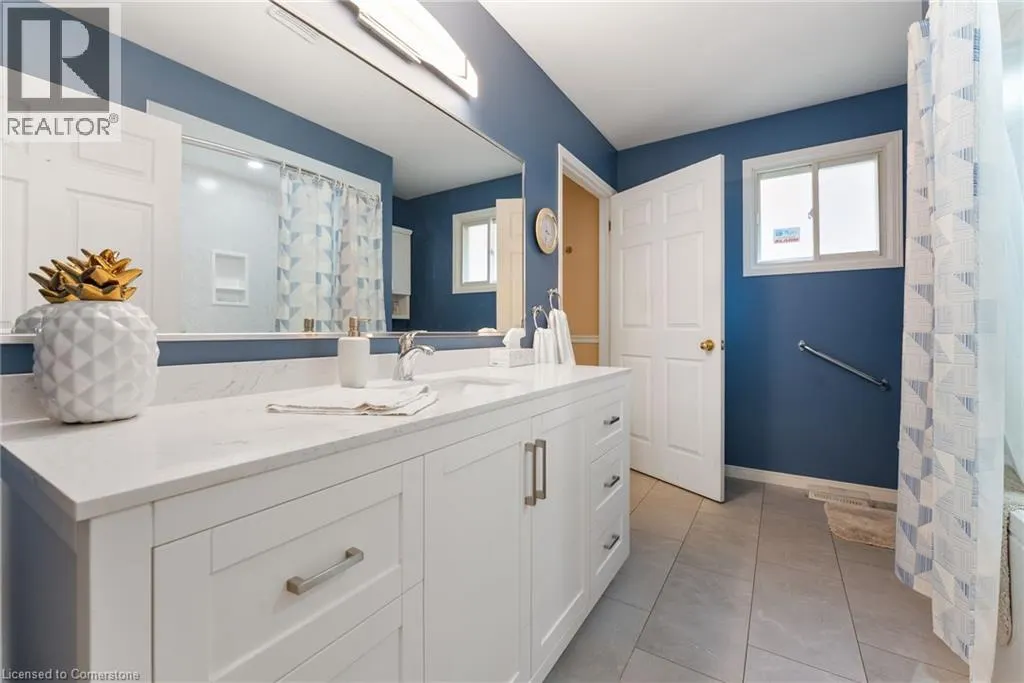 48 OLIVETREE Road