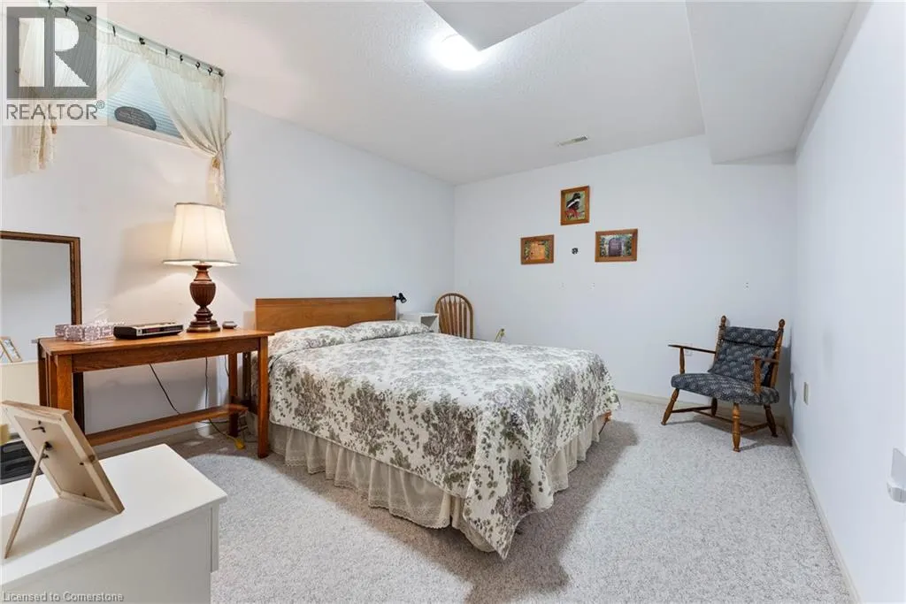 48 OLIVETREE Road