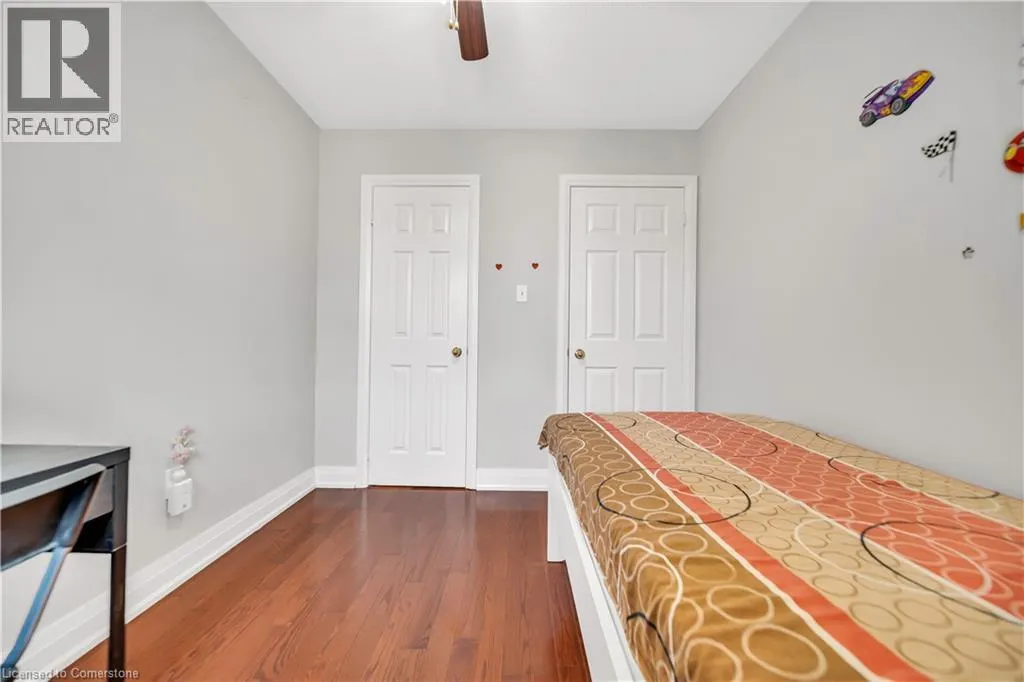 562 ORANGE WALK Crescent