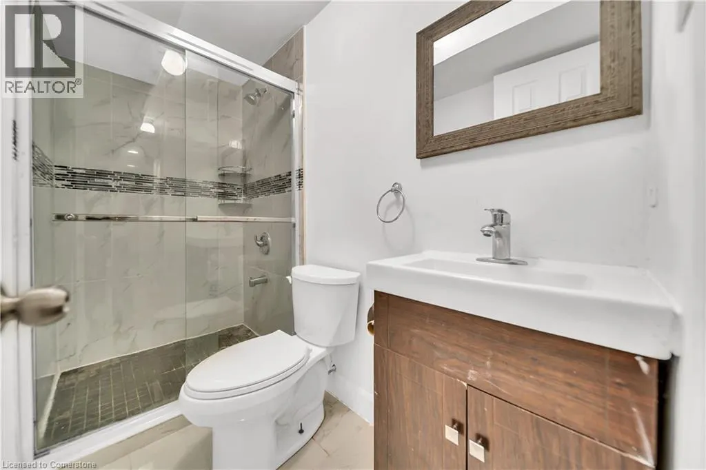 562 ORANGE WALK Crescent