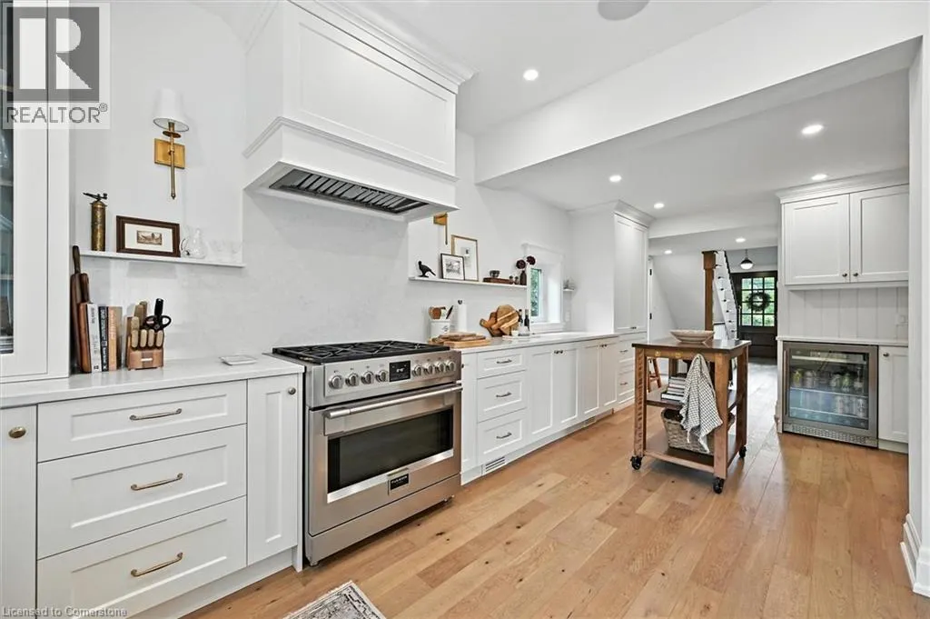 112 CHEDOKE Avenue