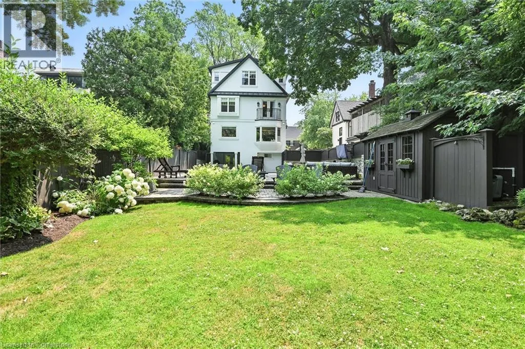 112 CHEDOKE Avenue