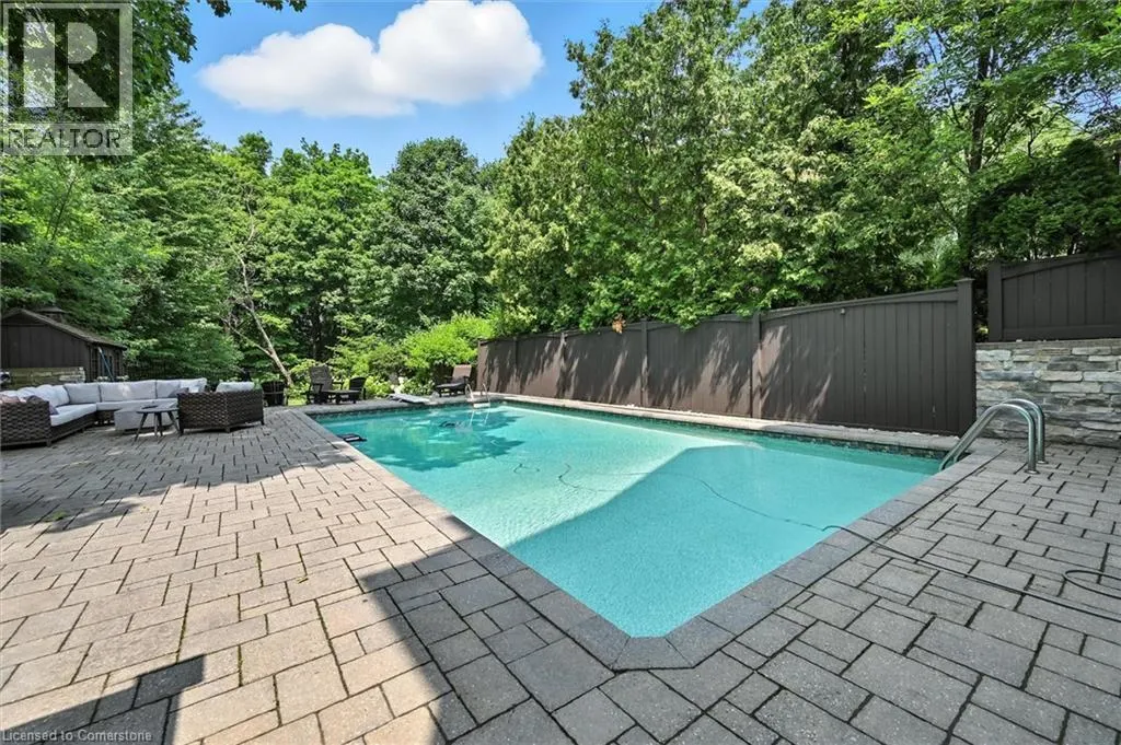 112 CHEDOKE Avenue