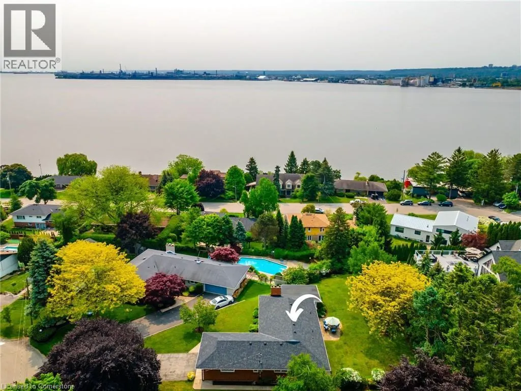 426 NORTH SHORE Boulevard W