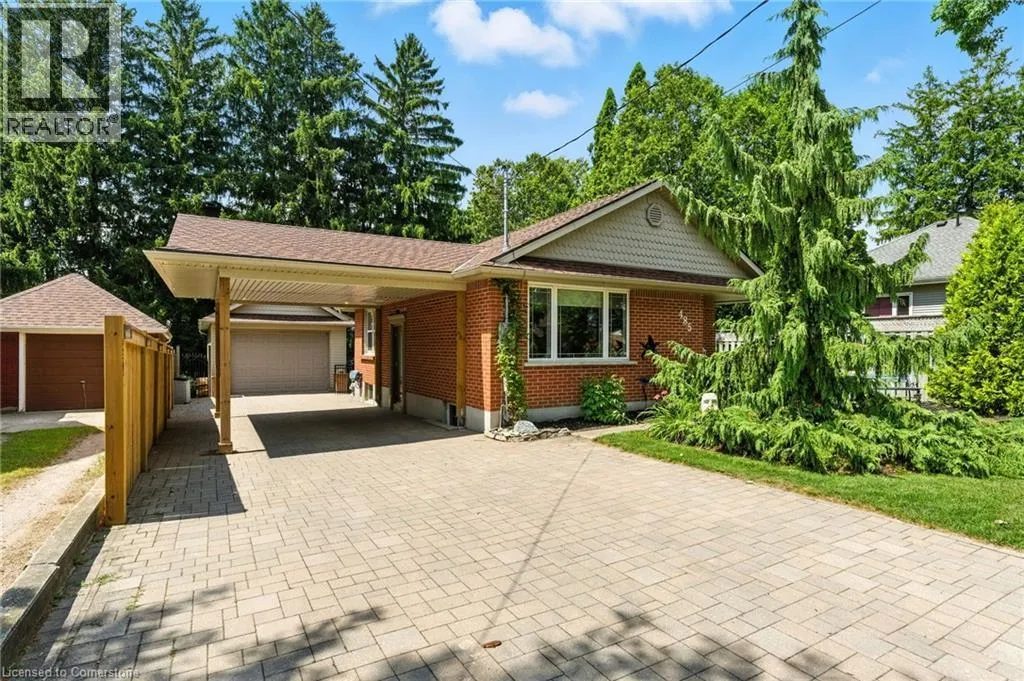 485 HURON Street