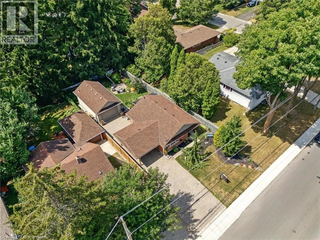 485 HURON Street