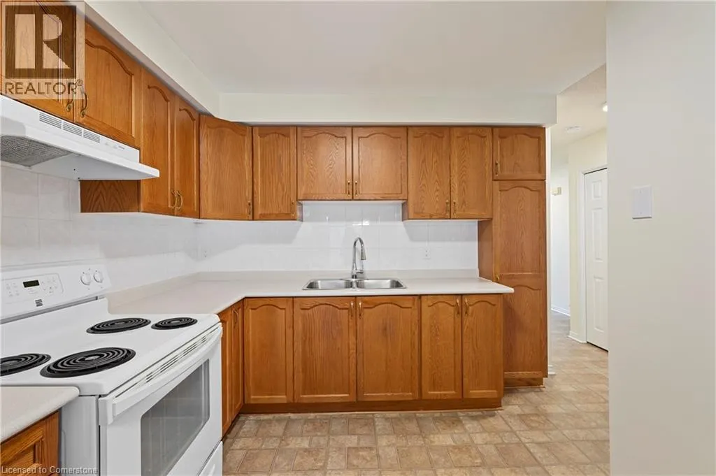 1310 UPPER WENTWORTH Street Unit# 7, #7