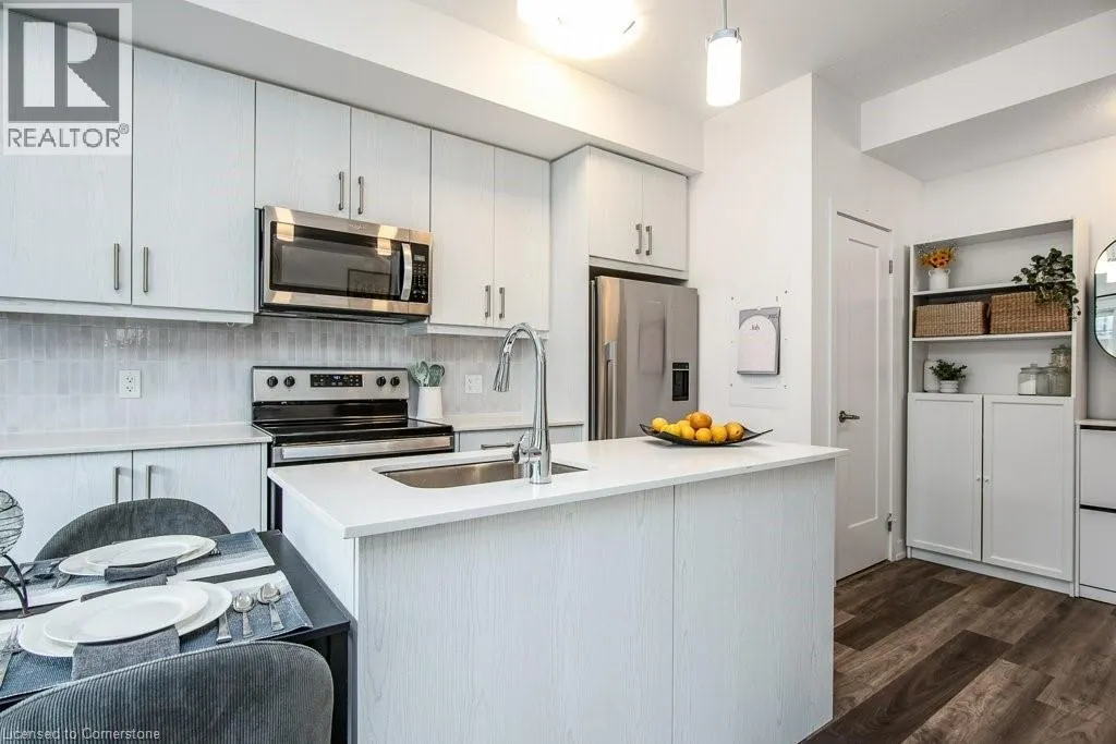 20 PALACE Street Unit# E11, #E11