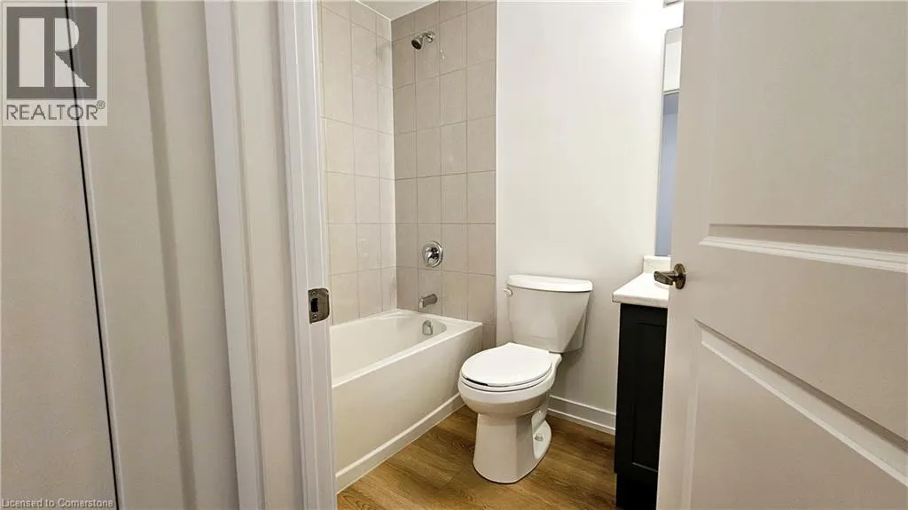470 DUNDAS Street E Unit# 322, #322