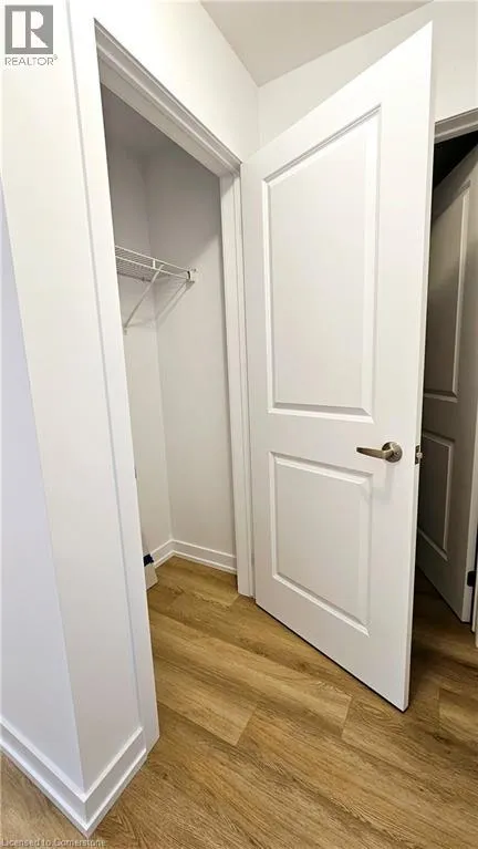 470 DUNDAS Street E Unit# 322, #322