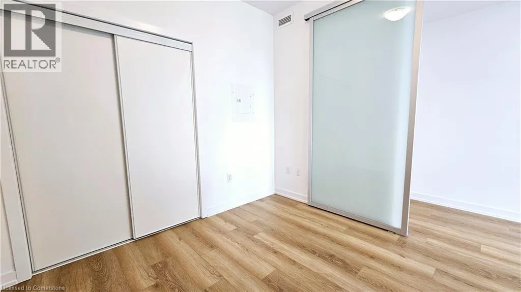 470 DUNDAS Street E Unit# 322, #322