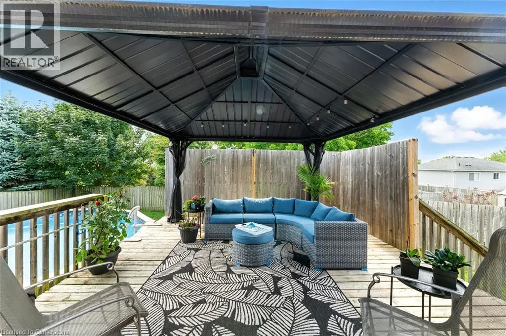107 APPLEWOOD Street