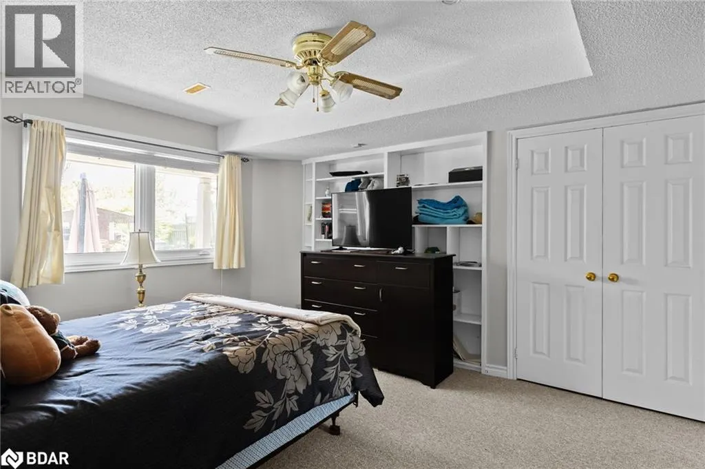 292 LEACOCK Drive