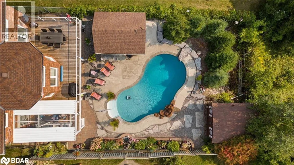 292 LEACOCK Drive