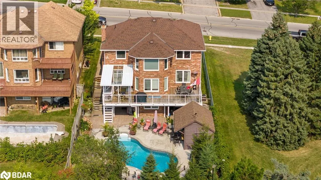 292 LEACOCK Drive