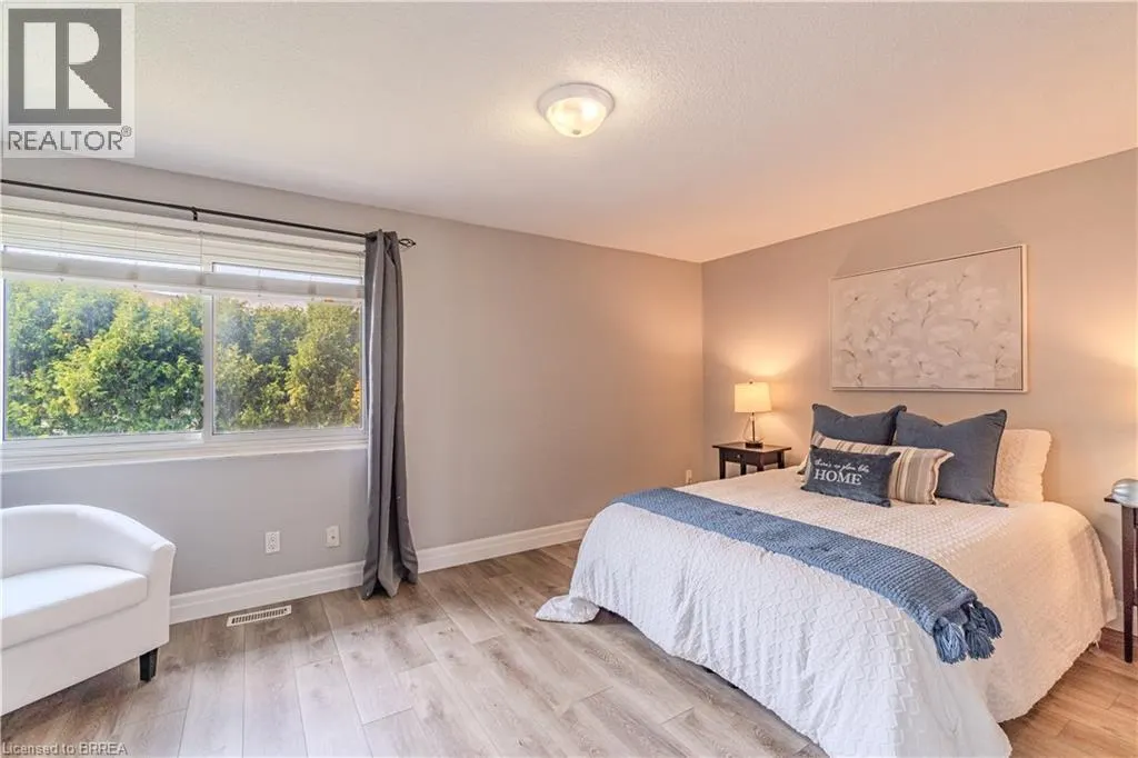 15 CENTENNIAL Drive Unit# D, #D