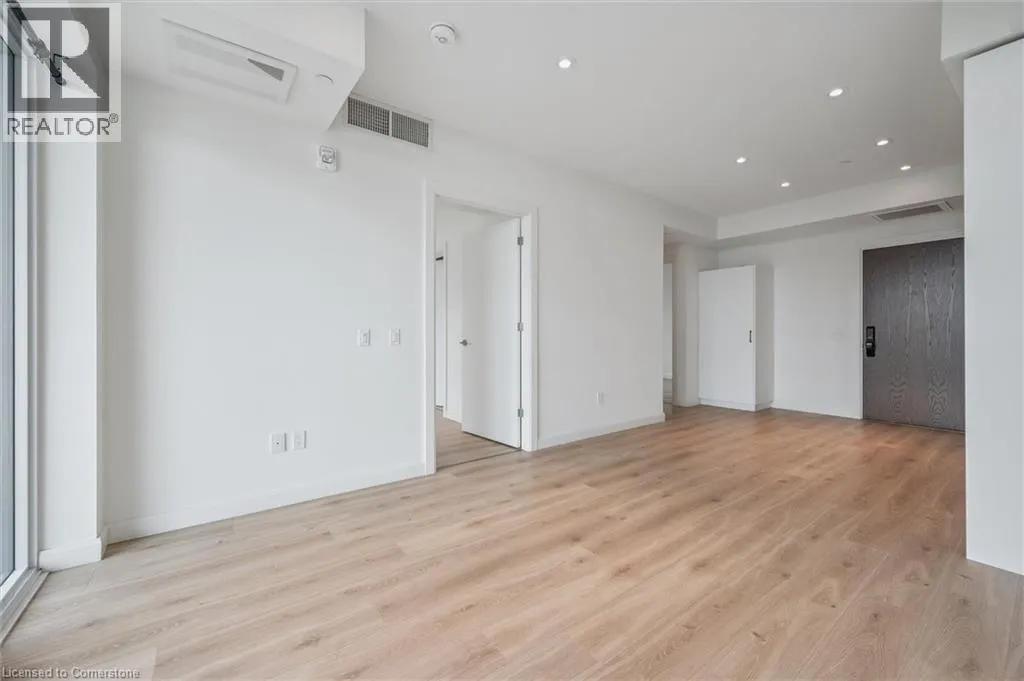 741 KING Street W Unit# 501, #501
