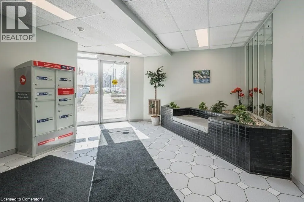 15 HOFSTETTER Avenue Unit# 403, #403
