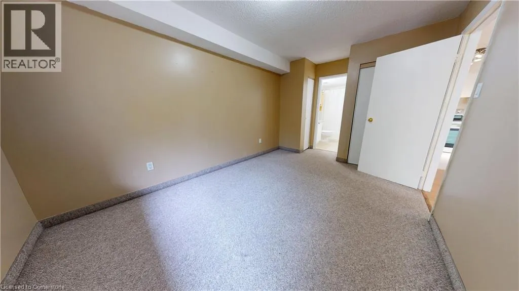 15 HOFSTETTER Avenue Unit# 403, #403