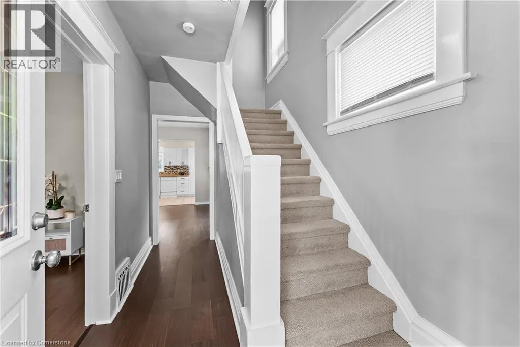 62 GARNER Avenue