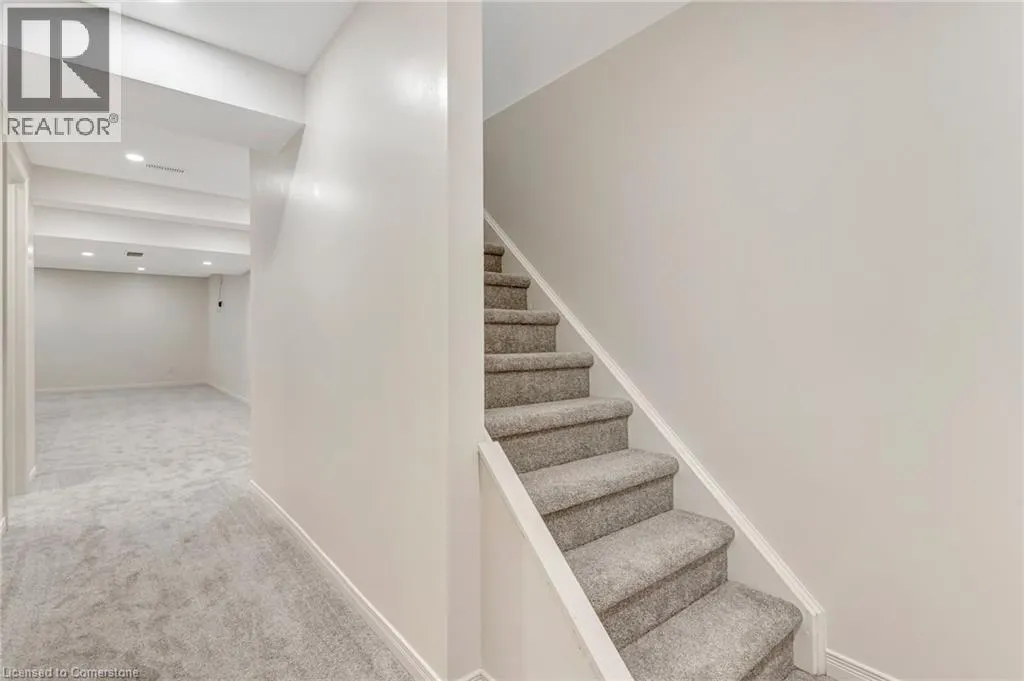 466 ANNAPOLIS Court
