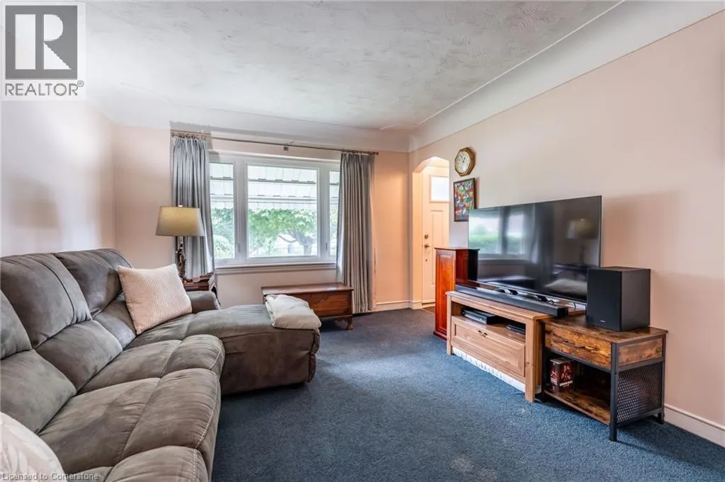 218 EAST 27TH Street