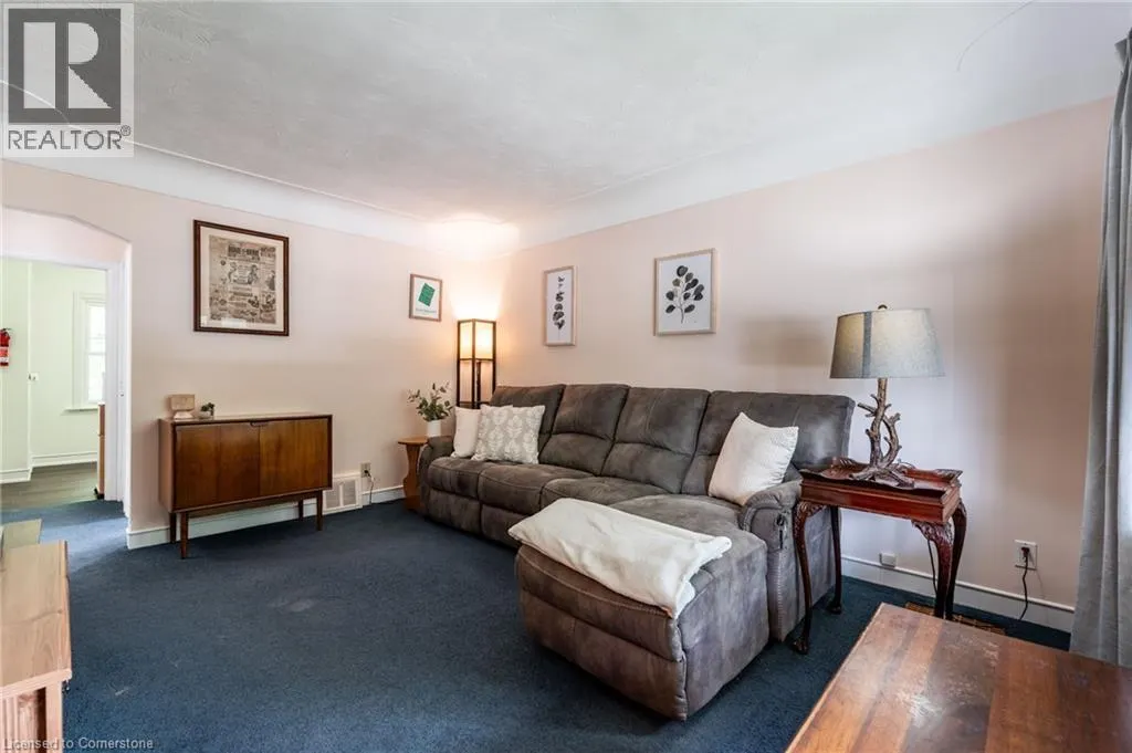 218 EAST 27TH Street