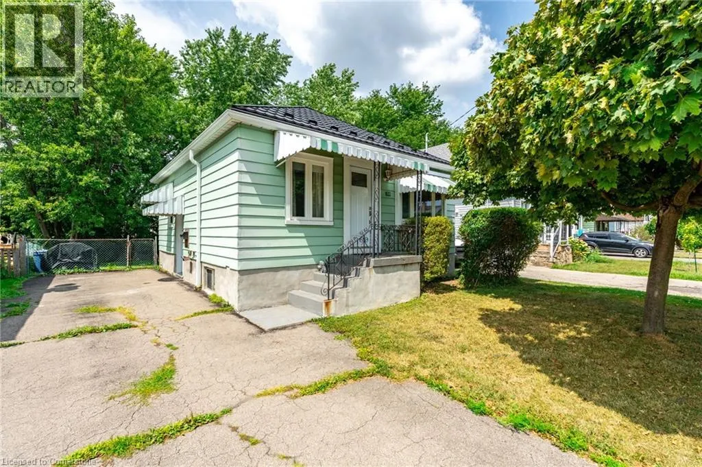 218 EAST 27TH Street