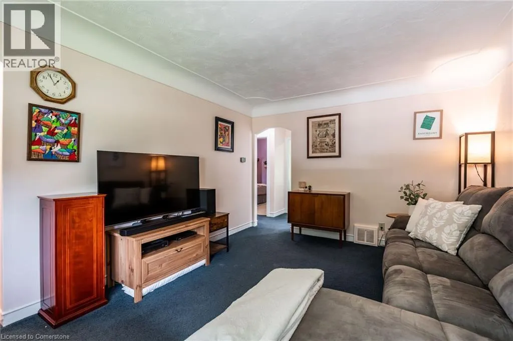 218 EAST 27TH Street